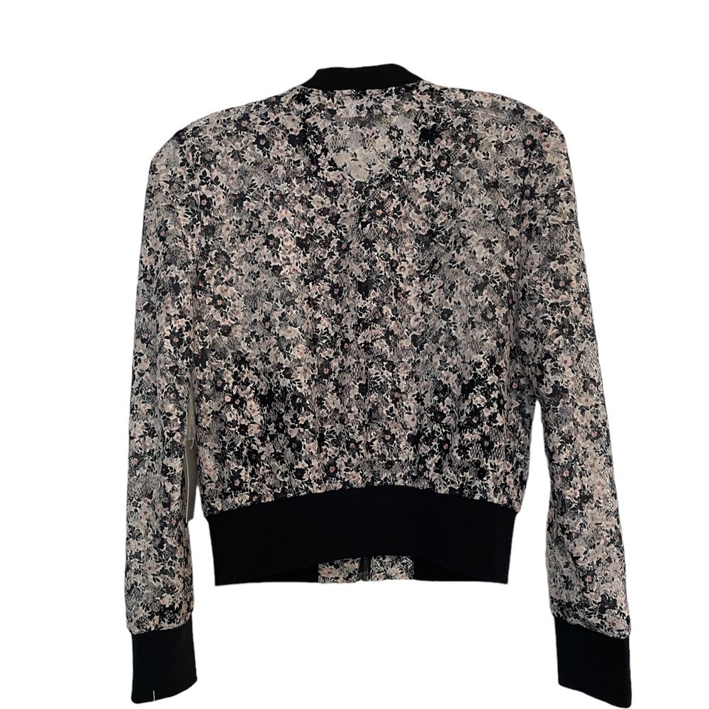 NWT Chelsea28 Crop bomber garden floral jacket - Picture 4 of 7